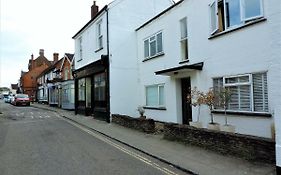 1 Bed Bagshot Pennyhill Accommodation